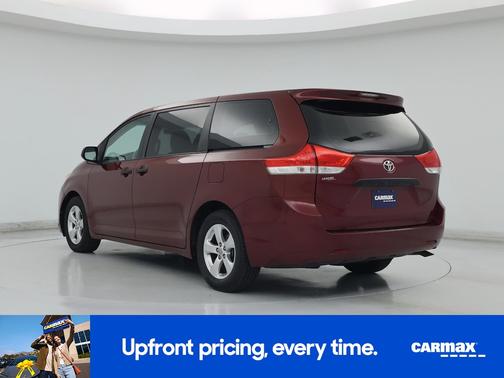 Red 2014 Toyota Sienna L