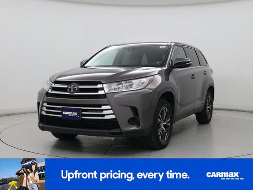 Gray 2019 Toyota Highlander LE