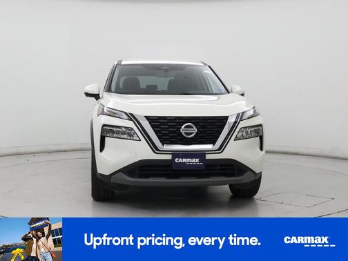 White 2021 Nissan Rogue SV
