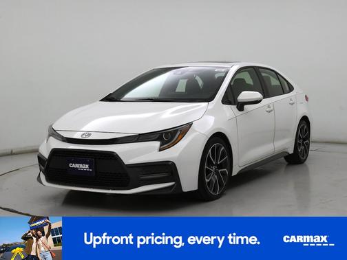 White 2022 Toyota Corolla SE