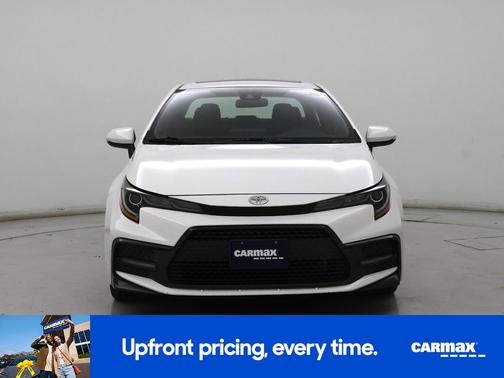 White 2022 Toyota Corolla SE
