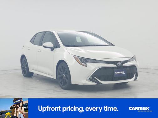 White 2020 Toyota Corolla Hatchback XSE