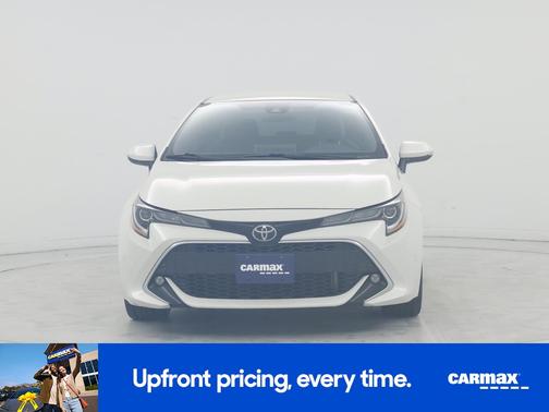 White 2020 Toyota Corolla Hatchback XSE