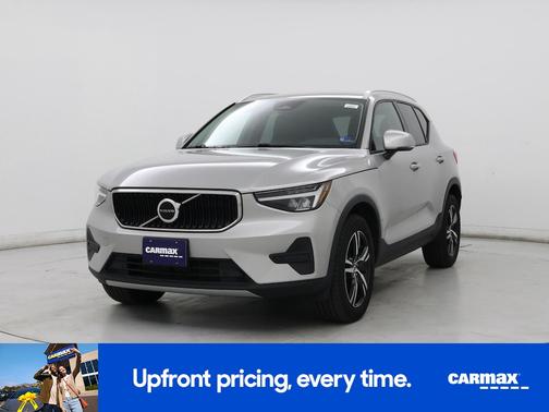 2023 Volvo XC40 B4 Core