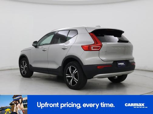 2023 Volvo XC40 B4 Core