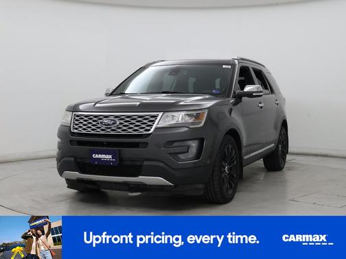 Gray 2017 Ford Explorer Platinum