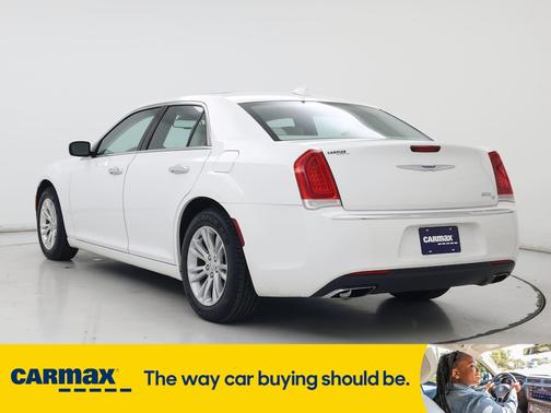 2016 Chrysler 300 C