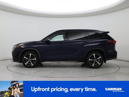 Blue 2022 Toyota Highlander XSE