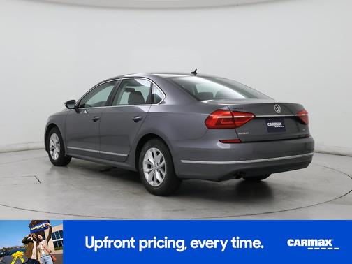 2016 Volkswagen Passat S