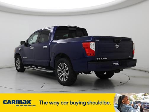 2017 Nissan Titan SL