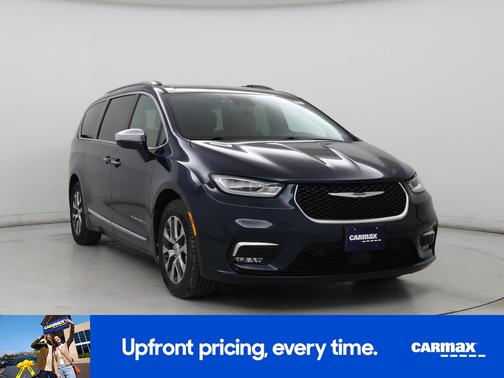 2022 Chrysler Pacifica Hybrid Pinnacle