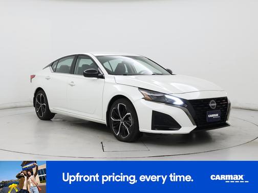 2023 Nissan Altima SR