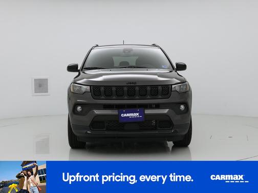 Gray 2023 Jeep Compass Altitude
