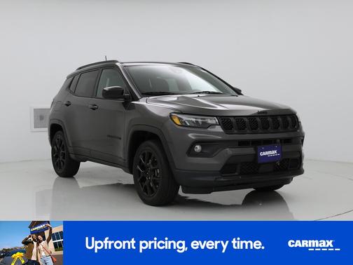 Gray 2023 Jeep Compass Altitude