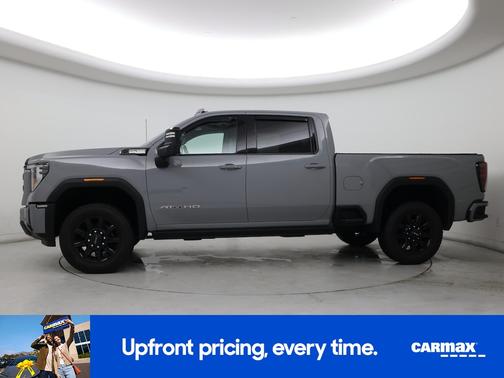 Gray 2024 GMC Sierra 2500 AT4