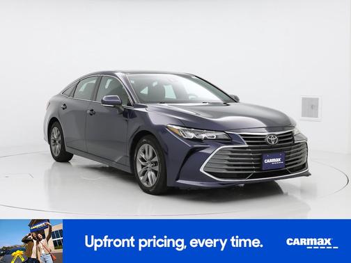 2019 Toyota Avalon XLE