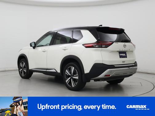 White 2023 Nissan Rogue Platinum