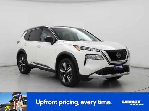 White 2023 Nissan Rogue Platinum