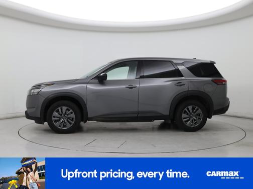 2024 Nissan Pathfinder S