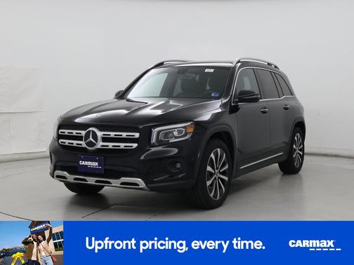 Black 2022 Mercedes-Benz GLB 250