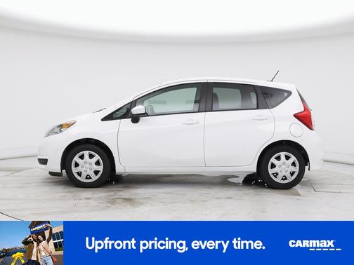 White 2017 Nissan Versa Note SV