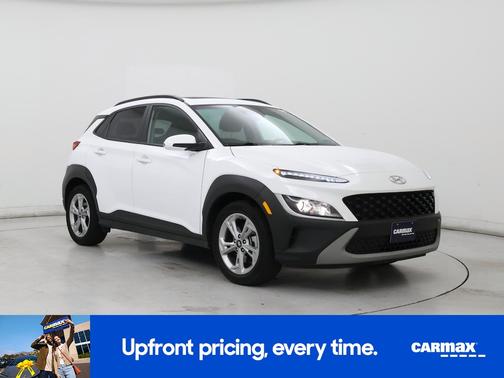 White 2023 Hyundai KONA SEL