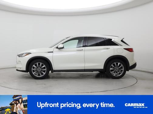 White 2022 INFINITI QX50 Luxe