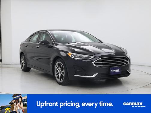Black 2019 Ford Fusion SEL