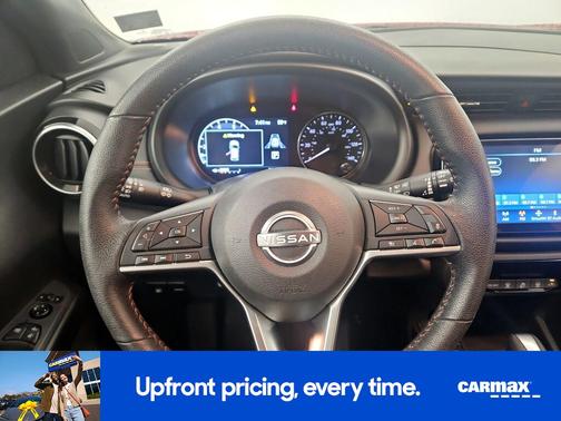 2022 Nissan Kicks SR