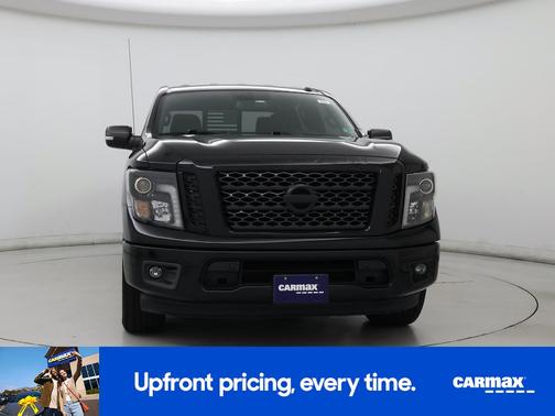 2019 Nissan Titan SV
