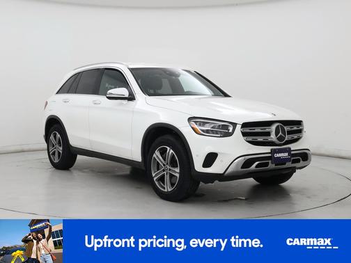 White 2022 Mercedes-Benz GLC 300