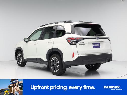 White 2025 Subaru Forester Premium