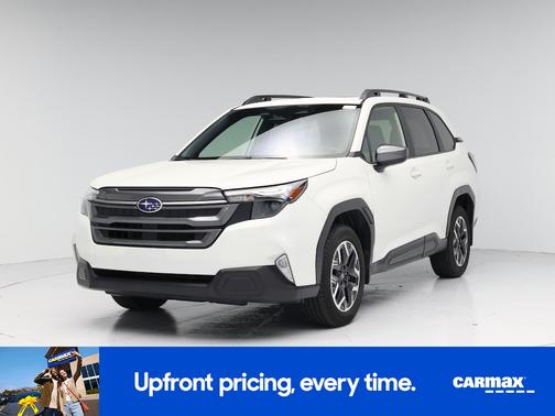White 2025 Subaru Forester Premium