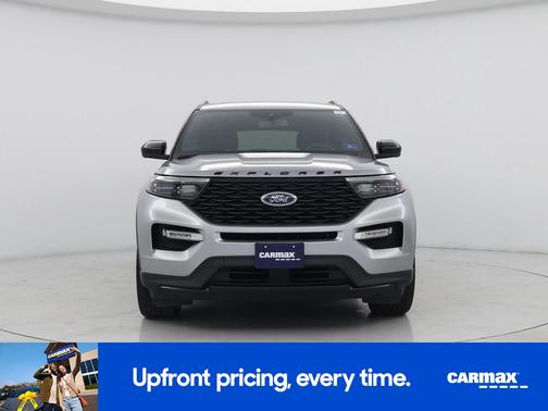 Gray 2022 Ford Explorer ST-Line