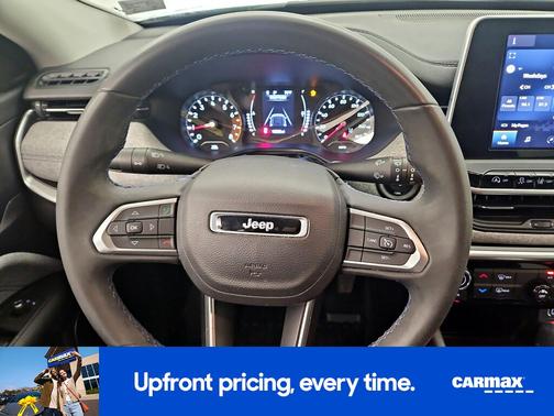 Black 2022 Jeep Compass Latitude