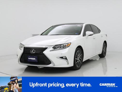 White 2017 Lexus ES 350