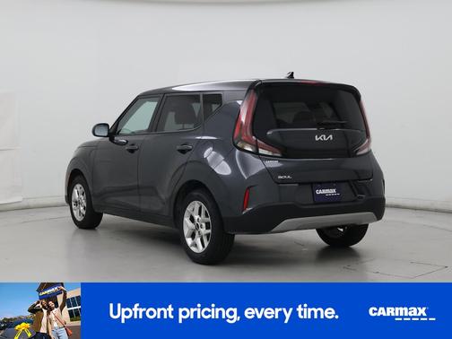 Gray 2025 Kia Soul LX