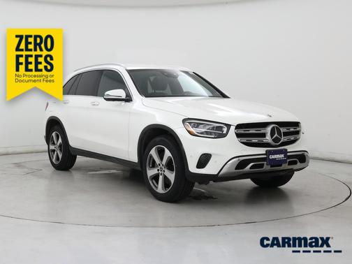 White 2022 Mercedes-Benz GLC 300