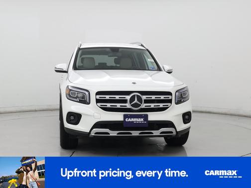 White 2022 Mercedes-Benz GLB 250