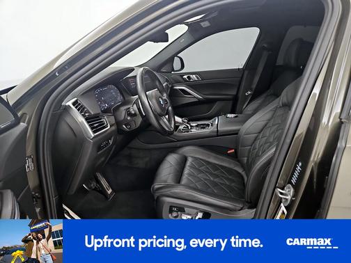 Green 2023 BMW X6 M50i