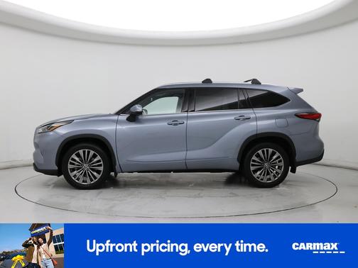 Blue 2021 Toyota Highlander Platinum