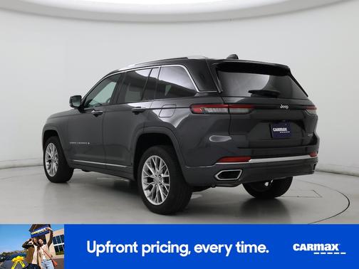 2022 Jeep Grand Cherokee Summit