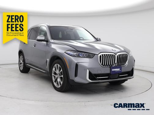 Gray 2026 BMW X5 xDrive40i