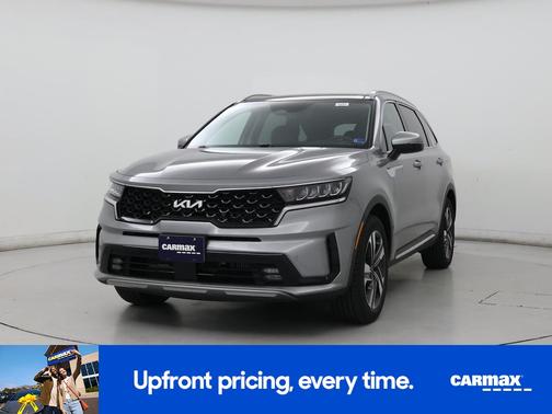 Silver 2023 Kia Sorento Hybrid EX