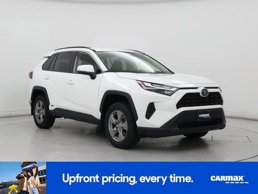 White 2024 Toyota RAV4 Hybrid XLE
