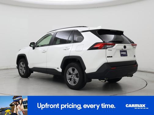 White 2024 Toyota RAV4 Hybrid XLE