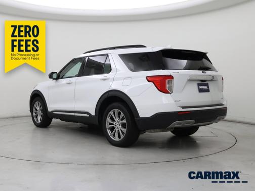 White 2020 Ford Explorer XLT