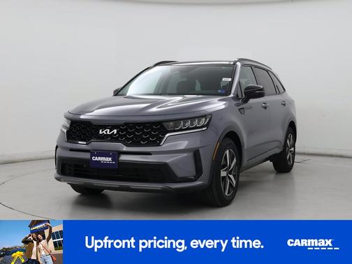 Silver 2023 Kia Sorento S