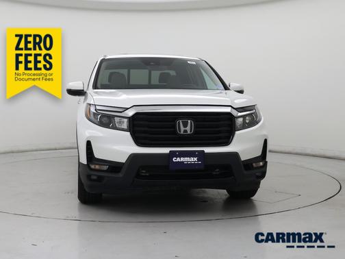 White 2023 Honda Ridgeline RTL-E