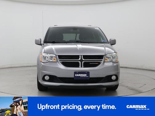 Silver 2019 Dodge Grand Caravan SXT